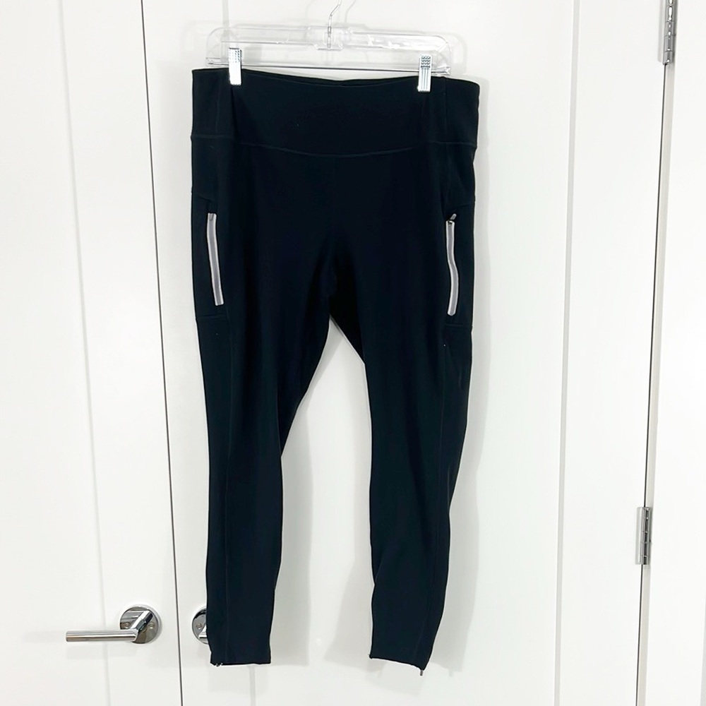 Mondetta XL Black Thermal Leggings with Zipper Pockets